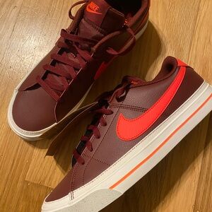 NEW Nike Women's Court Legacy Sneaker Size 11